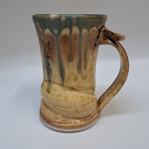 Click to view detail for #250304 Mug, Tan/Moss $19